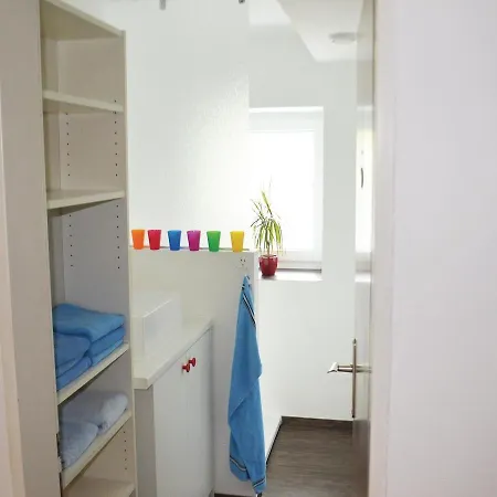 Two-bedroom In Homberg/efze Rodemann